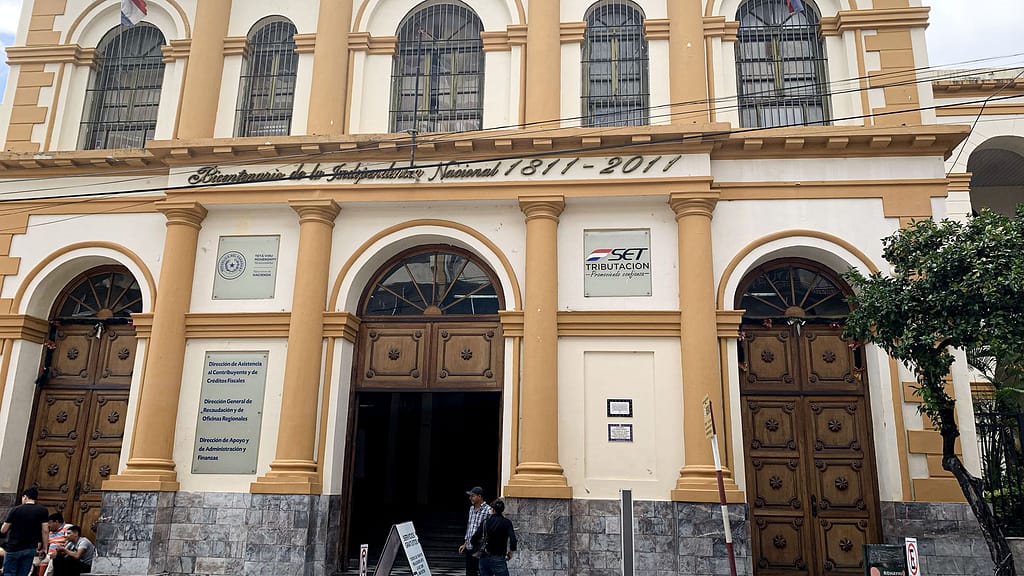 SET daňový úřad v Paraguayi